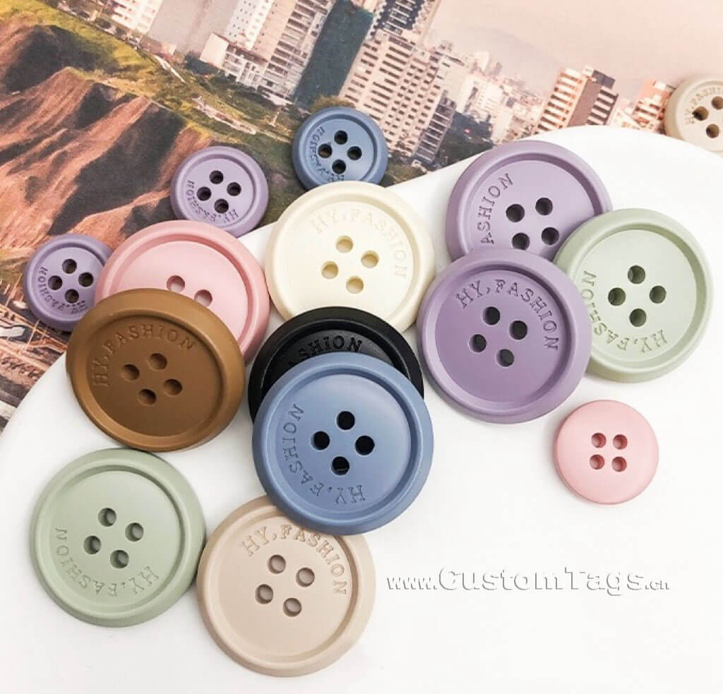 wholesale custom clothing buttons with logo