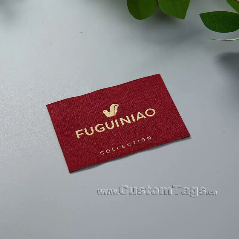neck tags