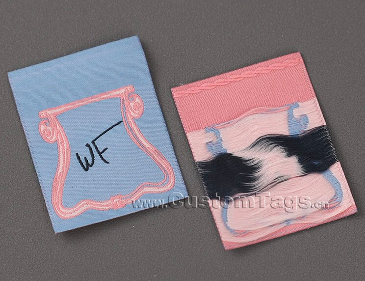 neck tags