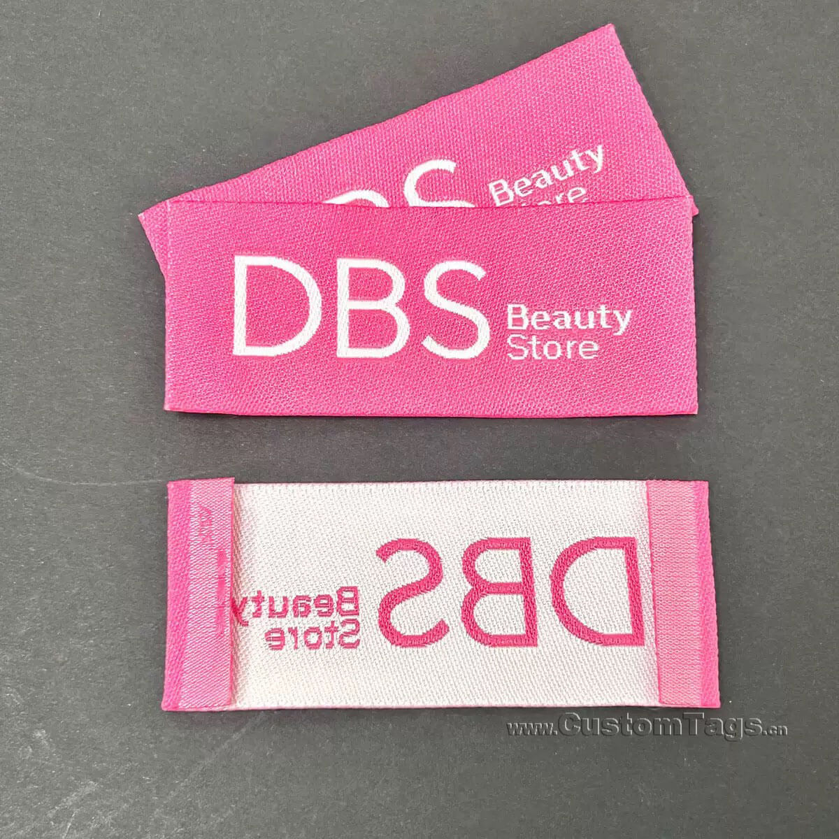 neck tags