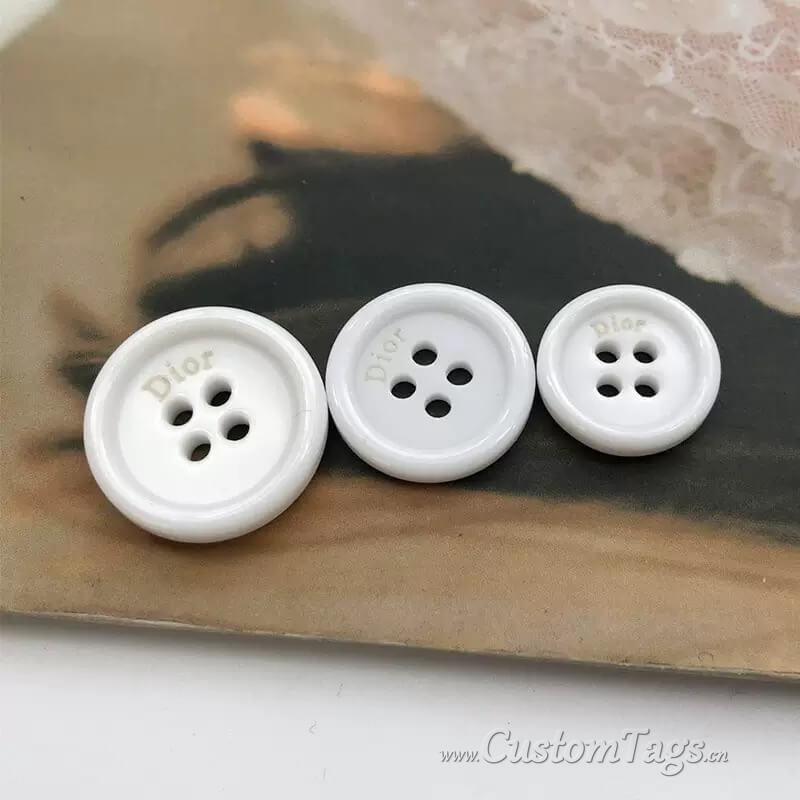 wholesale custom clothing buttons with logos