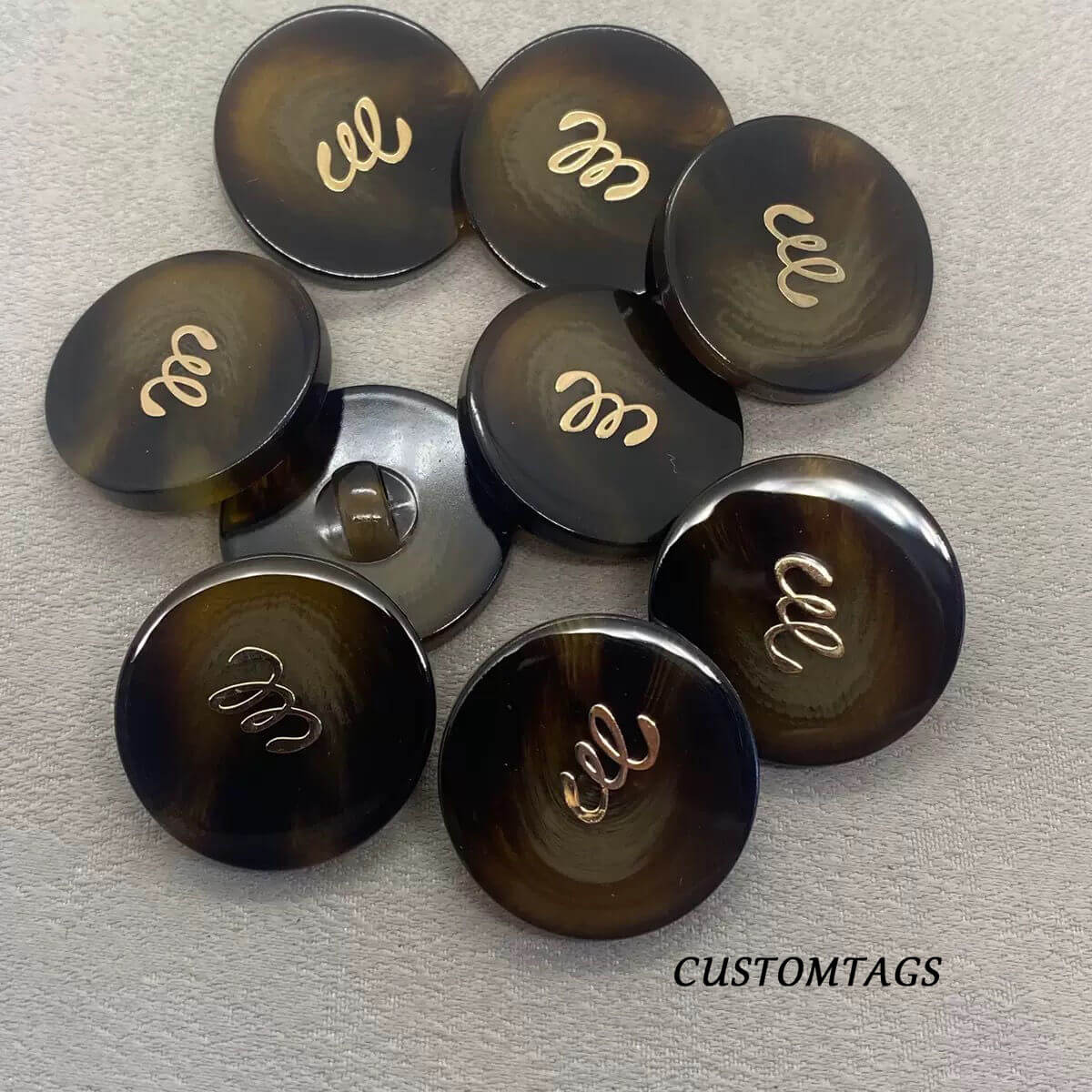 best custom buttons for clothing