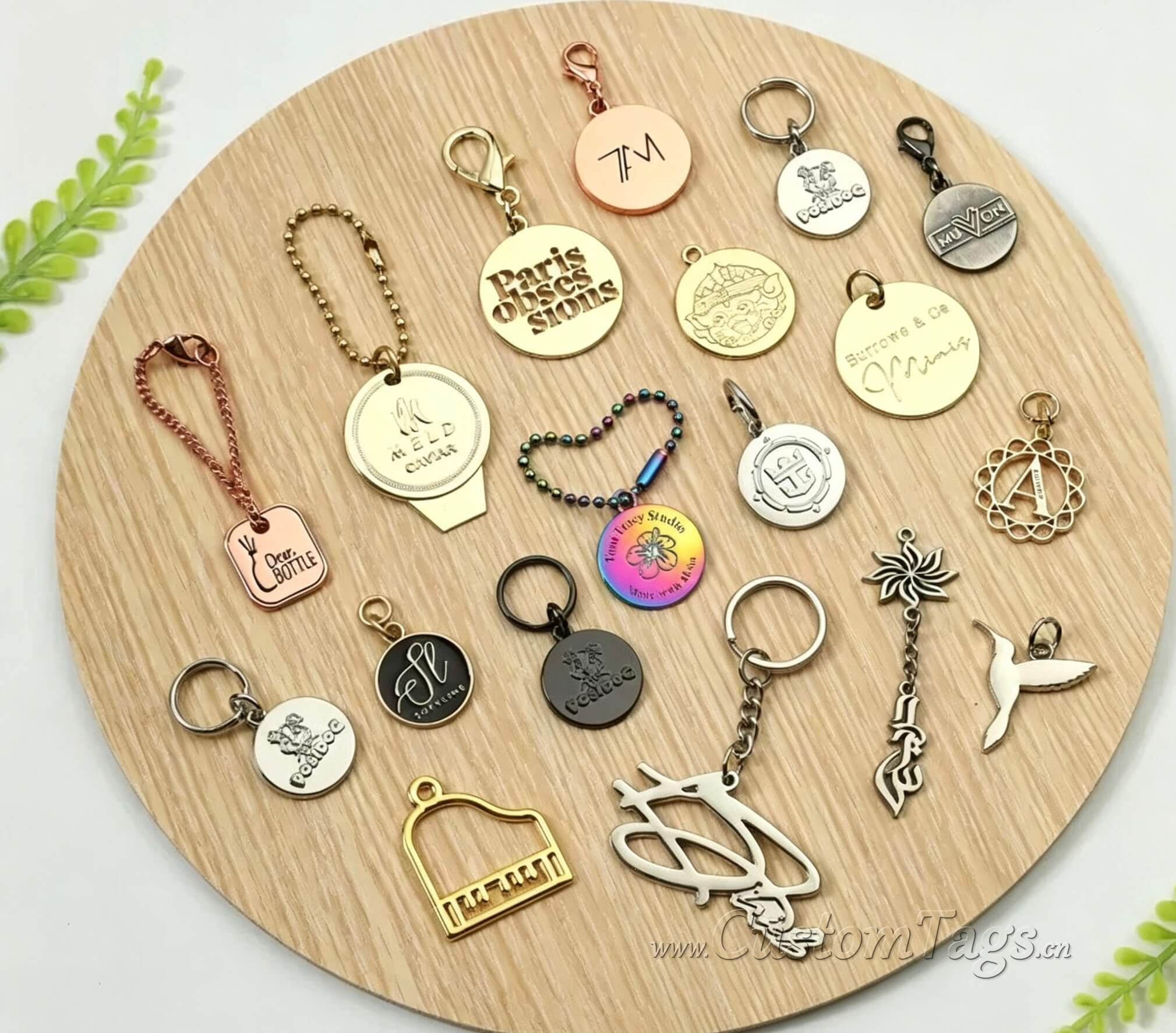 metal hang tags