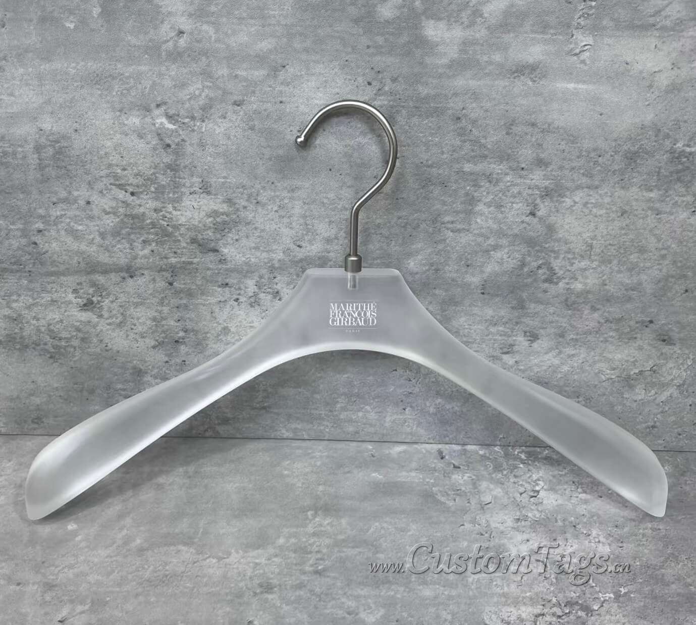 custom clear acrylic clothes hangers